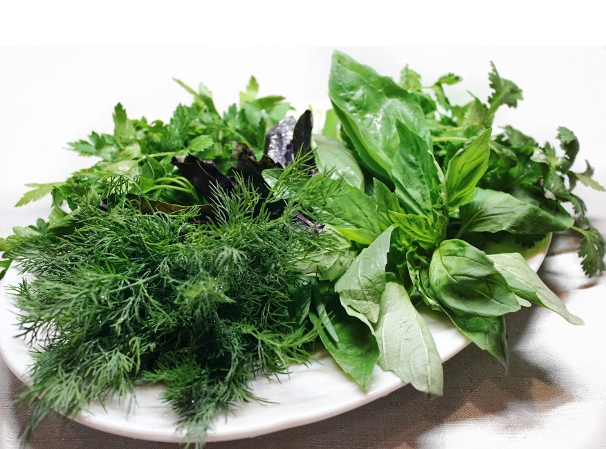 Красота с зеленью петрушки и укропа Красота с зеленью петрушки и укропа