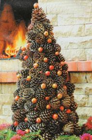 ёлка из шишек