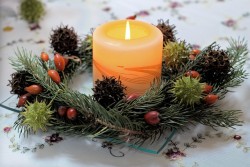 свеча и ветка