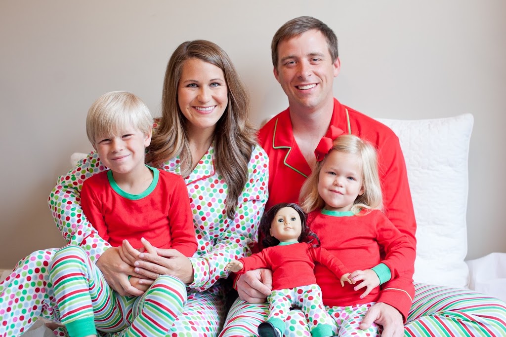 Одинаковая одежда для всей семьи Одинаковая одежда для всей семьи