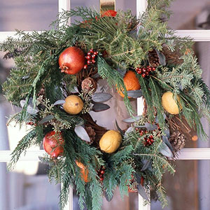 НГвенок из фруктов