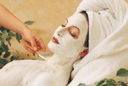 Маски с белой глиной