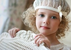 Пошив детской одежды оптом: выгодно, модно, удобно! Пошив детской одежды оптом: выгодно, модно, удобно!