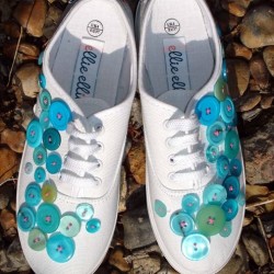 И снова пуговицы И снова пуговицы