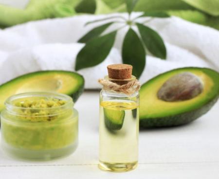 Увлажняющие маски для лица с авокадо
