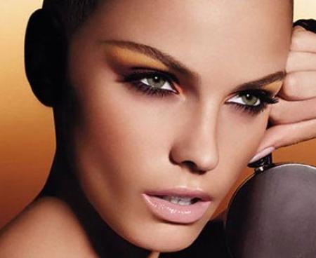 Макияж «Smokey eyes» Макияж «Smokey eyes»