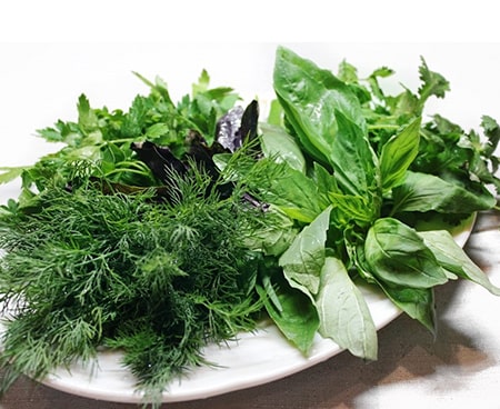 Красота с зеленью петрушки и укропа